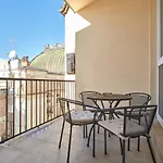 Skylux Apartments By Irundo